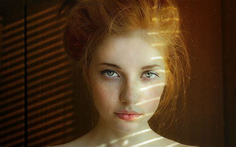 Aleksandra Close Up Faces Freckles Pale Redheads Skin Sunlight Women Hd Wallpaper