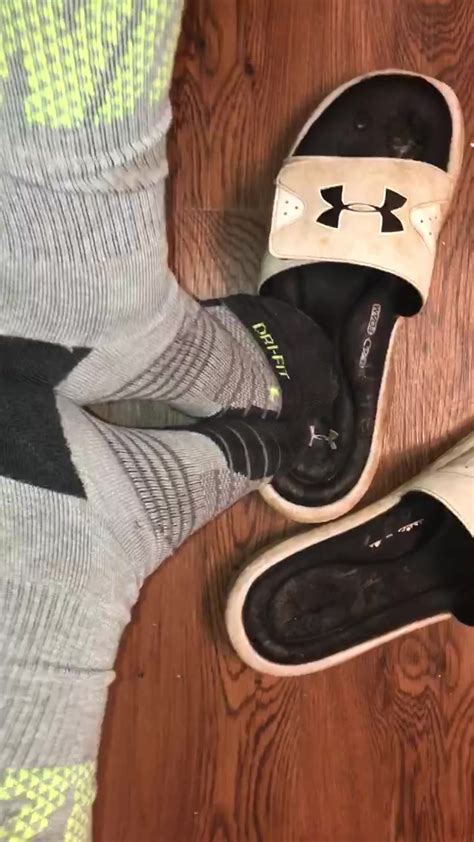 Slides Fetish Grey Nike Drifits Get Soaked In