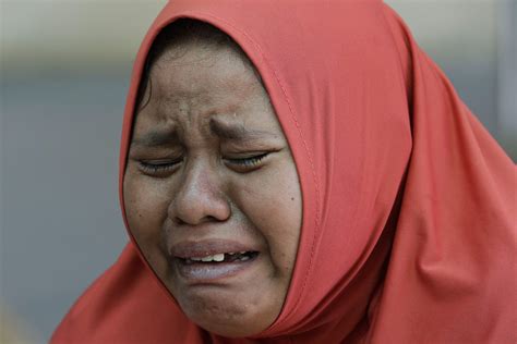 Indonesia Tsunami Many Loved Ones Lost And Uncounted Death Toll At