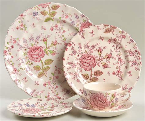 Rose Chintz Pink Made In England Mark 5 Piece Place Setting By