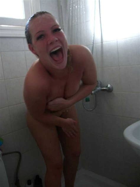 Naked Women Shower
