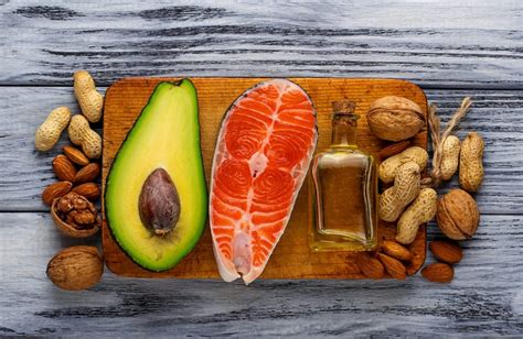 Healthy Fats Vs Unhealthy Fats Weight Loss Heart Health And More Goqii