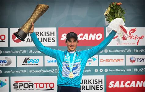 As a track cyclist he specialises in the madison, points race, and scratch race disciplines; Díaz stelt eindzege veilig in Ronde van Turkije, slotrit ...