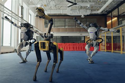 Entire Boston Dynamics Robot Line Up Dances In The New Year