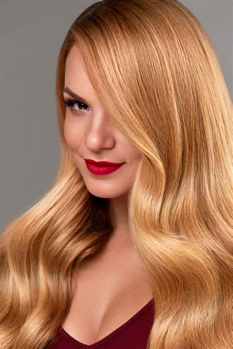 gentle and rich honey blonde hair color to add some sweet shine to your locks in 2021 honey
