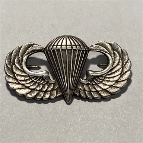 Vintage Wwii Us Army Paratrooper Sterling Pin Bar Back Jump Wings