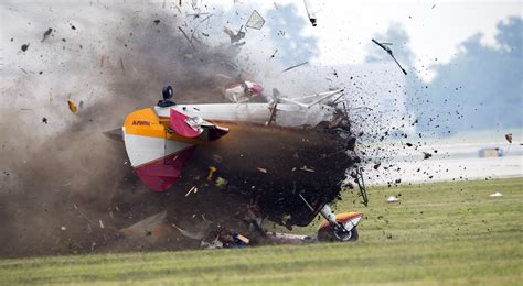 【閲覧注意】女性スタントマンが飛行機に潰された瞬間の高画質画像がいよいよ ポッカキット