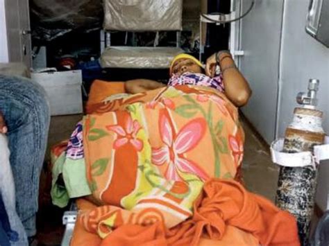 Husband Plays Midwife As Woman Gives Birth Onboard Shramik Special Train Lucknow News Times