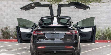 Tesla Model X Front Door Opening Tesla Model X Review 2021 Autocar