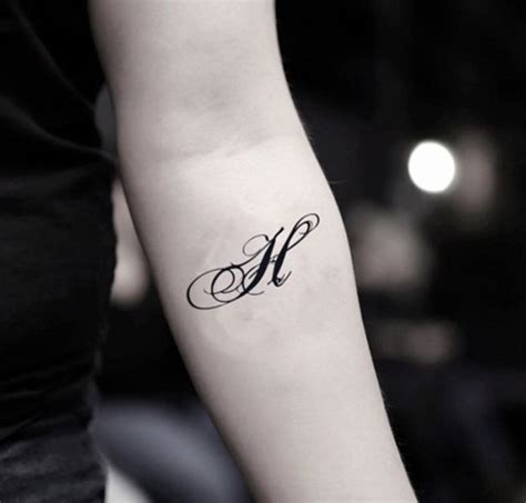 20 Fantastic H Letter Tattoo Designs With Images In 2021 Tattoo
