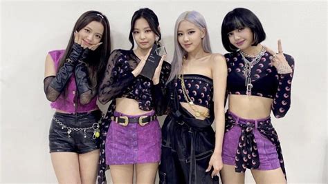 She can't be the side of. BLACKPINK Grabs Their 6th Win For "How You Like That" on ...