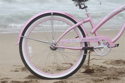 Firmstrong Bella Classic Single Speed Womens 24 Beach Cruiser Bike Firmstrong Bikes