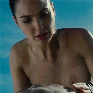 Gal Gadot Nude Photos Videos