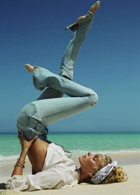 Uitgebreid assortiment aan jeans van het populaire re/done. RE/DONE Denim Launches New Elsa Jeans | The Jeans Blog