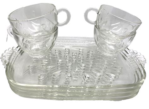 Vintage Hazel Atlas Tear Drop Clear Glass Snack Plate And Cup Set Of 4