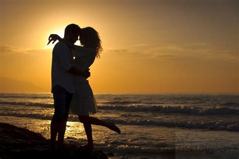 Top 10 Romantic Kerala Honeymoon Activities For Any Couple Iris Holidays