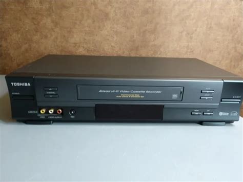 TOSHIBA W 627 VCR Player VHS Video Cassette Recorder 4 Head Hi Fi