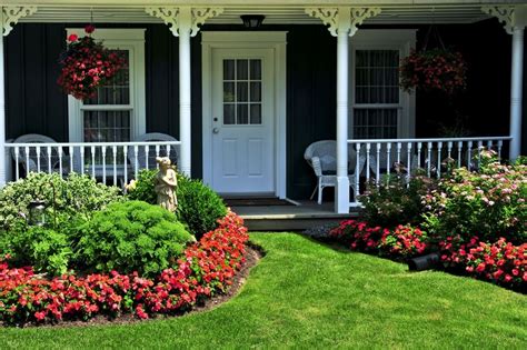 Easy And Low Maintenance Front Yard Landscaping Ideas 32 Zyhomy