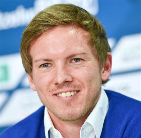 Dass er auch ein faible für. Julian Nagelsmann: Das traurige Geheimnis des Bubitrainers ...