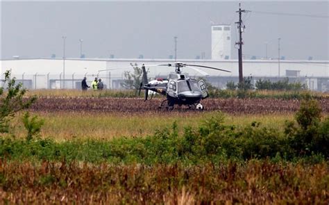 Ohio Plane Crash Kills 2 Nj Doctors The Blade