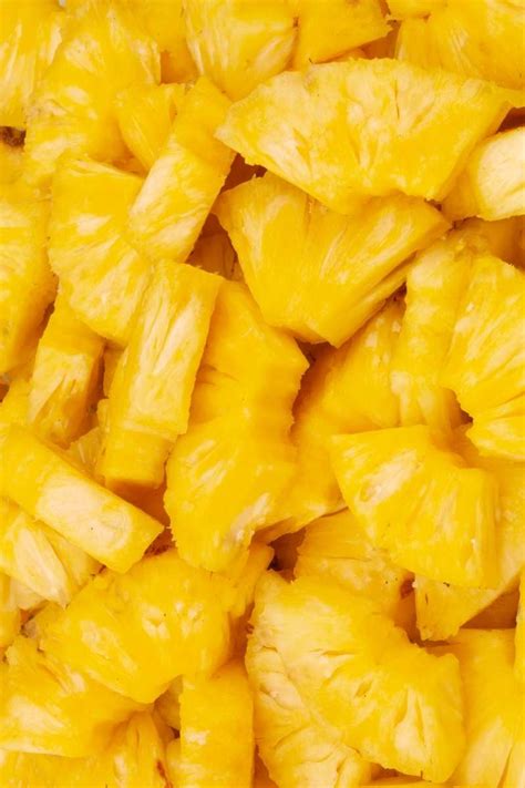 How To Cut A Pineapple Wholefully