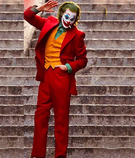 Charades dc comics joker men's costume. Joker Joaquin Phoenix Red Dinner Suit - USA Jacket