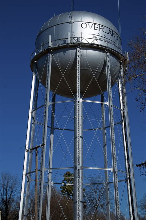 Overland Parkks Watertower Water Tower Windmill Water Overland Park Ks