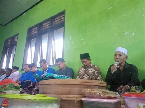 Kenduren Part Iii Gondosuli Website Resmi Desa Buayan Kecamatan