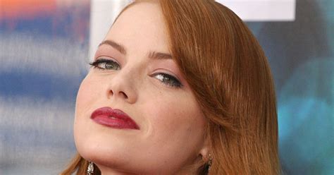 How To Apply Red Lipstick Pull Off The Perfect Lippy Like Emma Stone