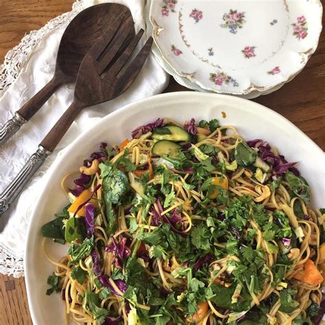 Everybody understands the stuggle of getting dinner on the table after a long day. 17 Weeknight Dinner Recipes From The Pioneer Woman That ...