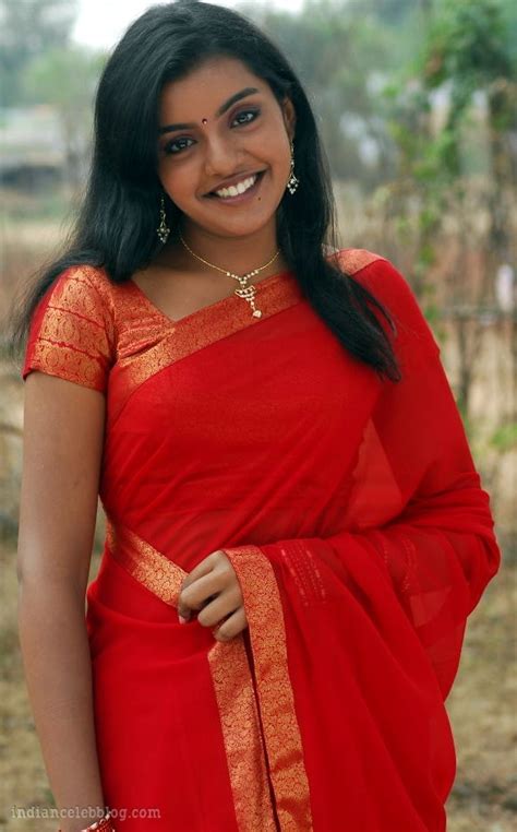 Divya Nagesh Kollywood Actress Mss Hot Saree Stills Indiancelebblog Com