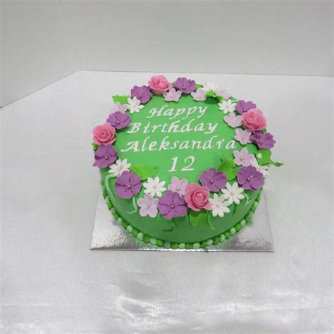 Birthday Cake Flower Wreath Honey Cakes