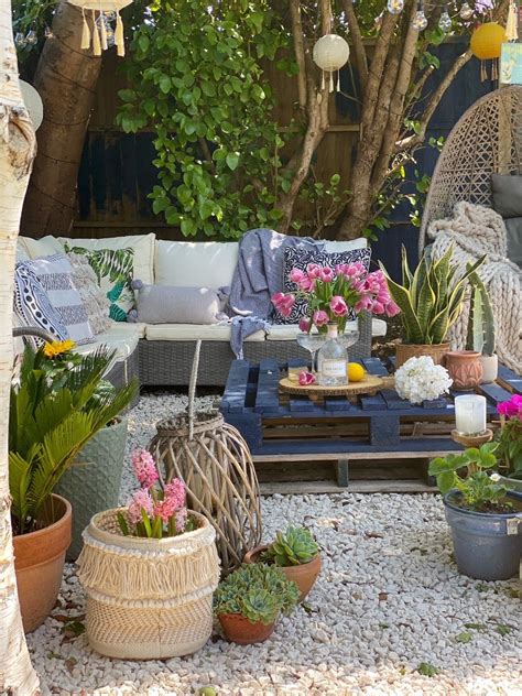 How To Transform Your Garden For £300 Melanie Jade Design Garden Sofa