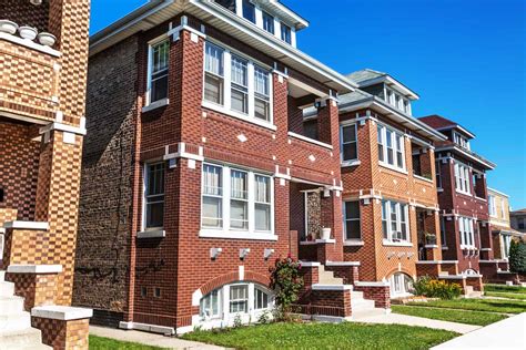 Buying And Selling Chicago Multi-Family Homes