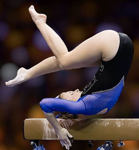 pin by roberto kwong on sports female gymnast gymnastics poses female athletes