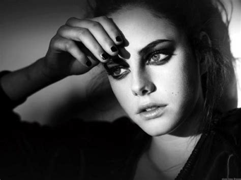 Ohnotheydidnt Kaya Scodelario Effy From Skins Photoshoot On We Heart