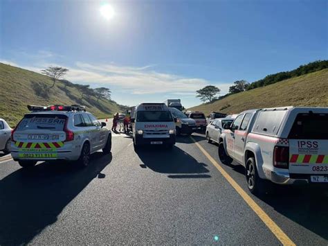 Two Killed And 27 Injured In Kzn Crash