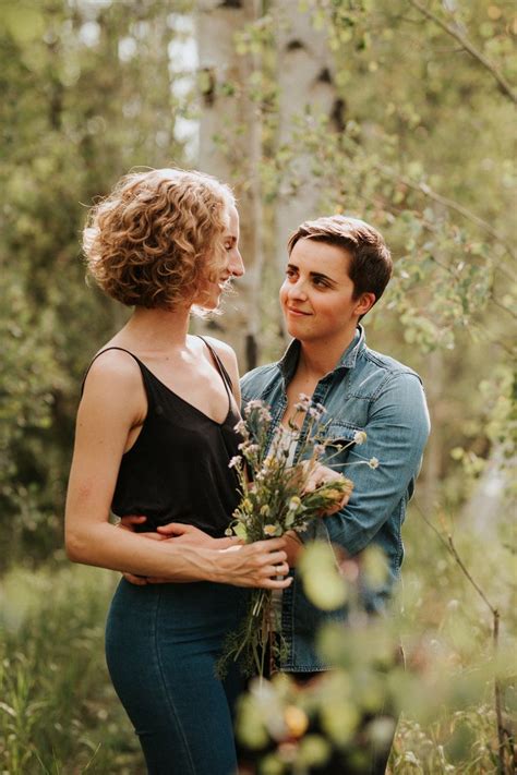 Colorado Feminist Photo Vaycay Lgbtq Styled Engagement Shoots In 2020 Lesbian Engagement