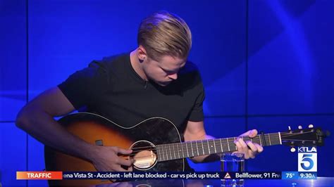 Chord overstreet — hold on. Chord Overstreet Plays "Hold On" Live on Set - YouTube
