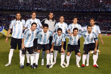 Agüero está de volta a seleção argentina! ARG.jpg