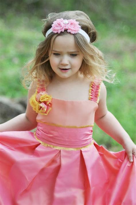 shauna is a gorgeous flower girl dress with boxed by sashcouture1 225 00 flower girl dresses