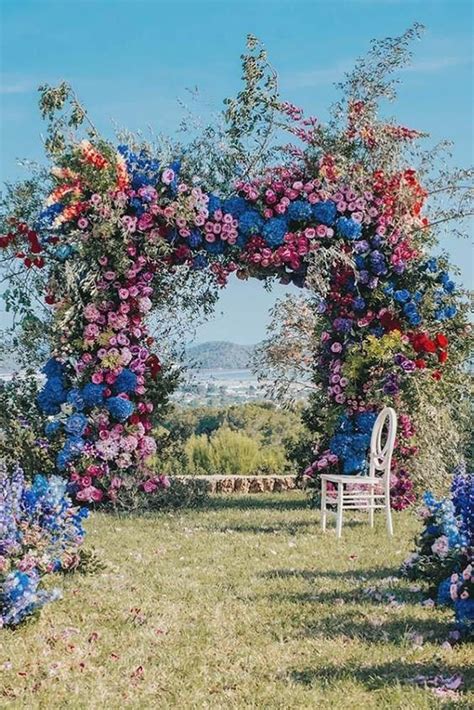 The Ultimate Floral Arch For A Perfect Spring Summer Wedding
