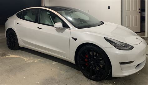 White Tesla Model 3 Performance With Powder Coated Wheels Tesla Model