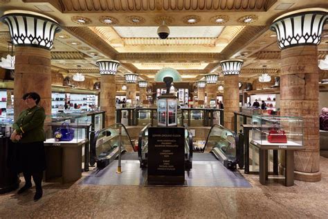 History Of Harrods Department Store In London Guidelines To Britain