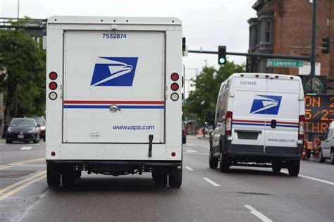 USPS rural carriers seek to decertify union after most members see pay