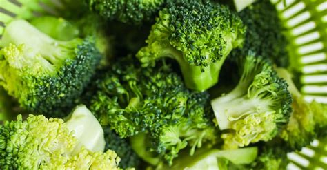 Photo Of Broccoli On Green Tray · Free Stock Photo