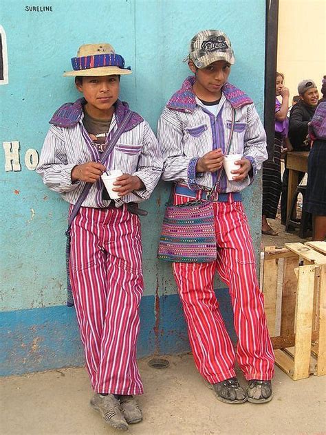 Ropa Nativa Guatemala Clothes Costume Ethnique Guatamala Guatemala Travel Mexican Embroidery