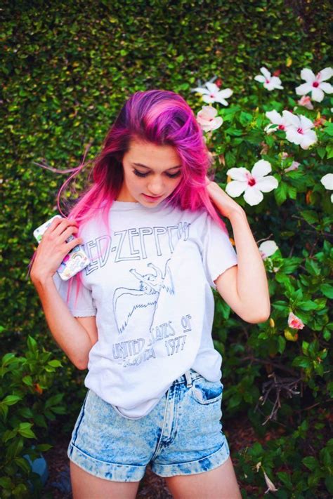 Pin By 𝔠𝔞𝔰𝔰 On Youtube Jessie Paege Jessie Hair Color