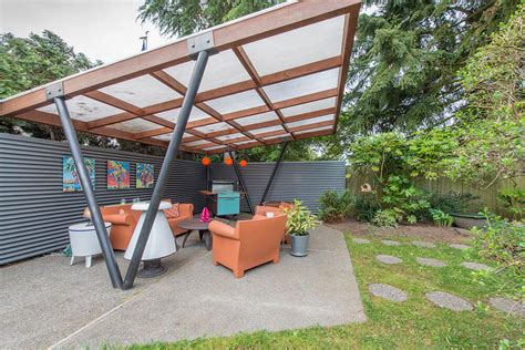 Outdoor pieces you can use indoors. Tammy sells her midcentury house to travel America by camper
