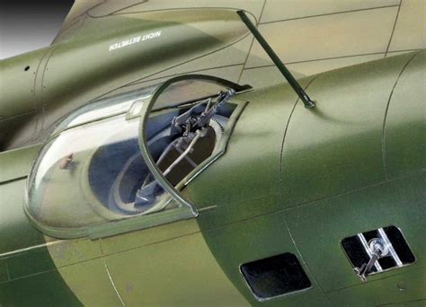 Heinkel He 111 H 6 · Revell · 04836 · 132